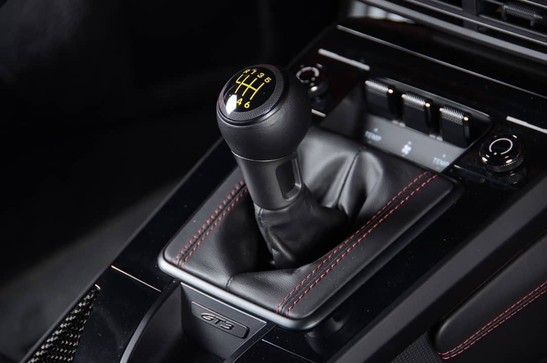 2022 Porsche 911 GT3 Touring — photo 17