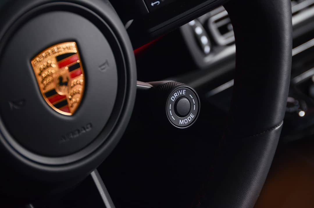 2022 Porsche 911 GT3 Touring — photo 19