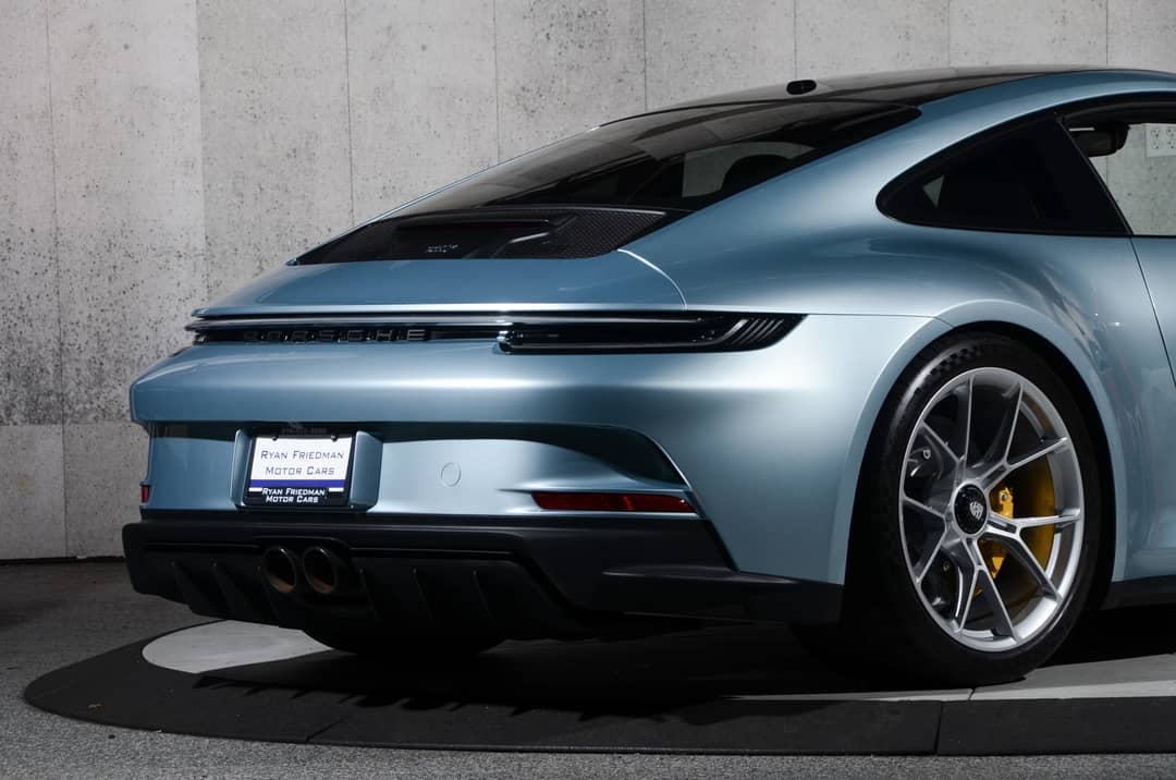 2022 Porsche 911 GT3 Touring — photo 36