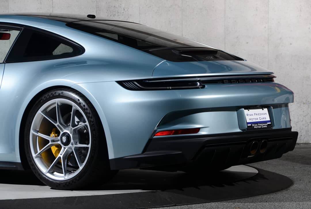 2022 Porsche 911 GT3 Touring — photo 37