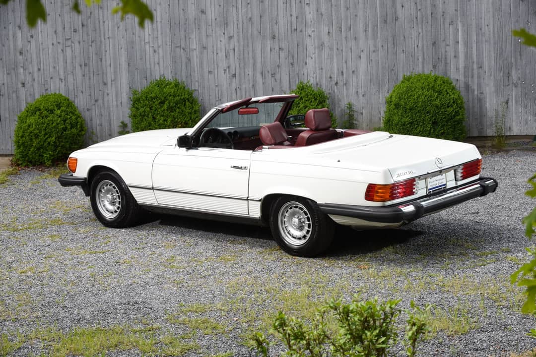 1985 Mercedes-Benz 380 SL — photo 17