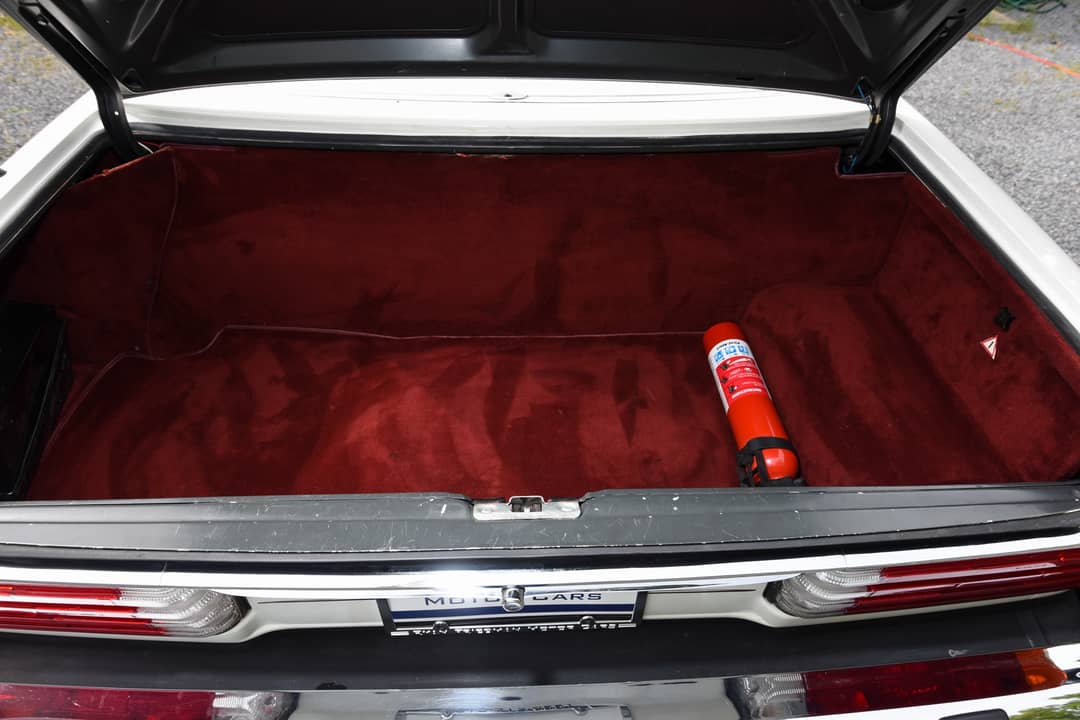 1985 Mercedes-Benz 380 SL — photo 36