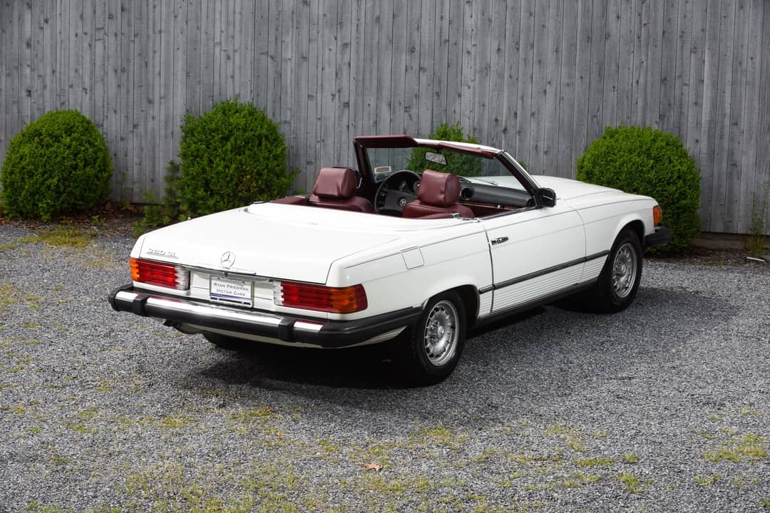 1985 Mercedes-Benz 380 SL — photo 8