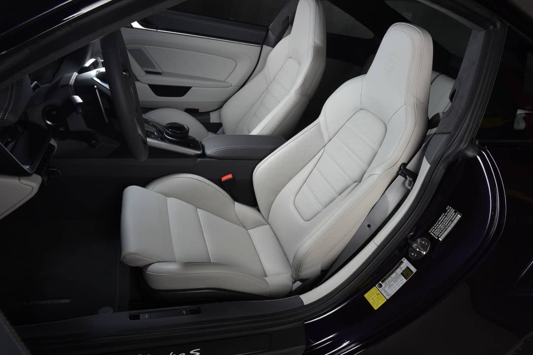 2025 Porsche 911 Turbo S — photo 19