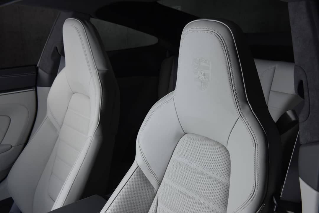 2025 Porsche 911 Turbo S — photo 20