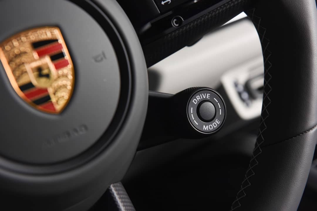 2025 Porsche 911 Turbo S — photo 22