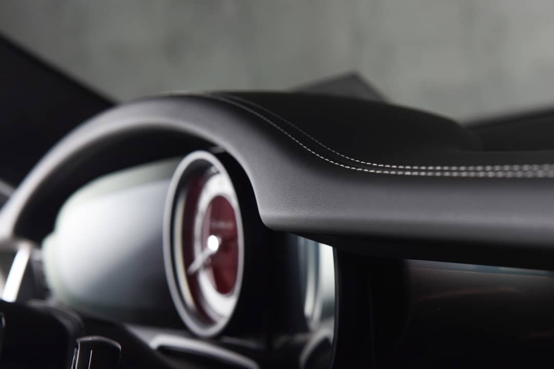 2025 Porsche 911 Turbo S — photo 30