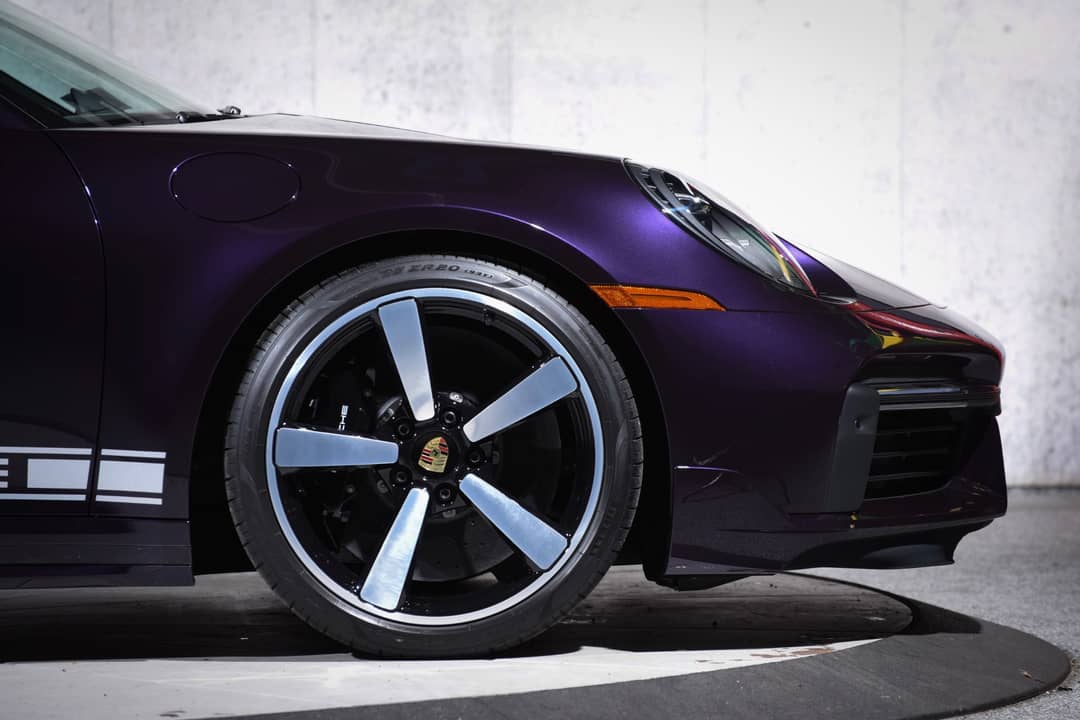 2025 Porsche 911 Turbo S — photo 35
