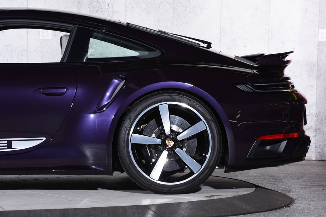 2025 Porsche 911 Turbo S — photo 38