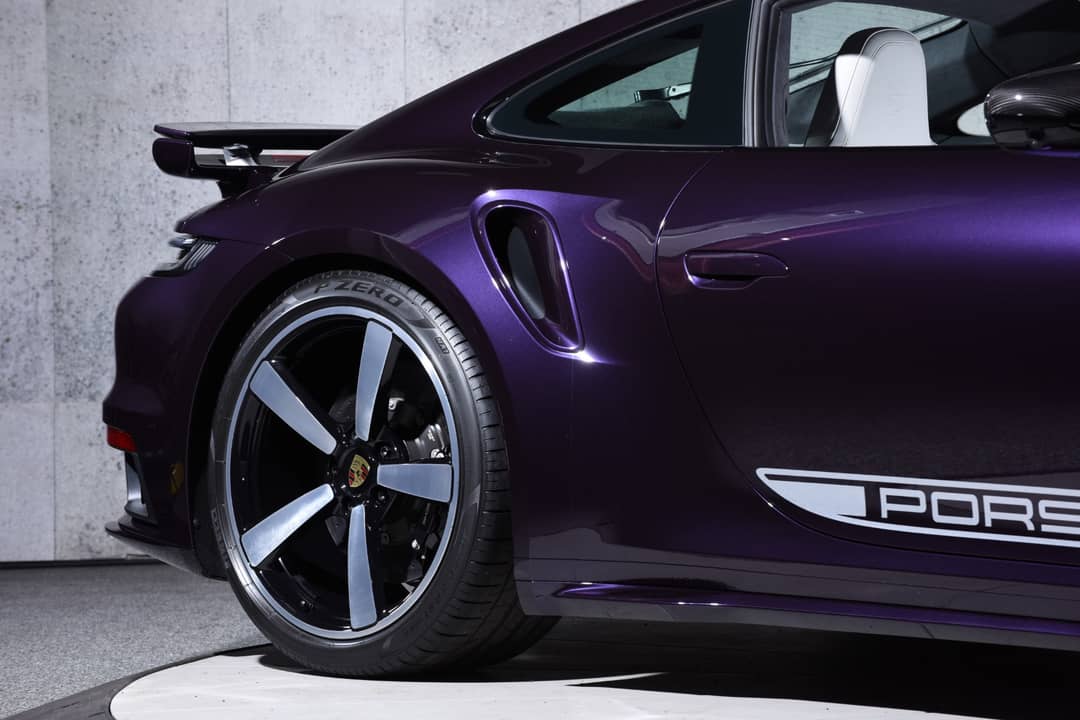 2025 Porsche 911 Turbo S — photo 39