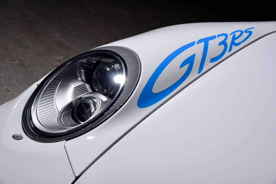 2011 Porsche 911 GT3 RS — photo 11