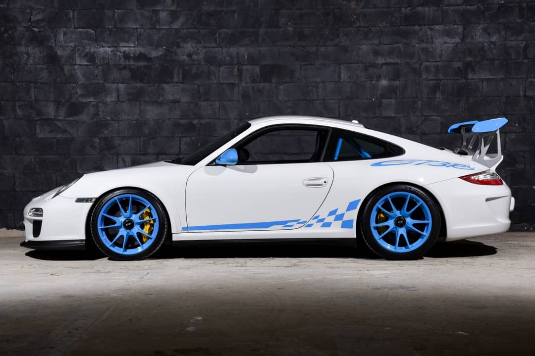 2011 Porsche 911 GT3 RS — photo 18