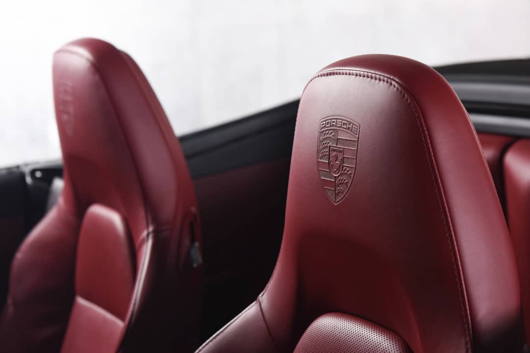 2018 Porsche 911 Carrera GTS — photo 20