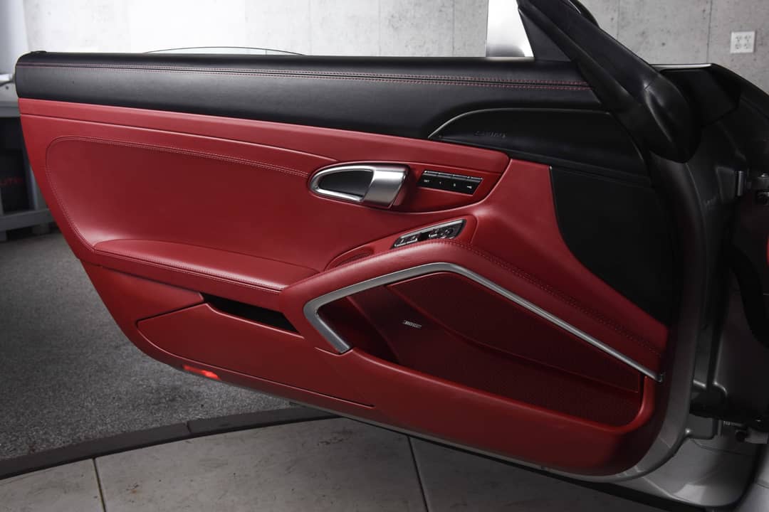 2018 Porsche 911 Carrera GTS — photo 25
