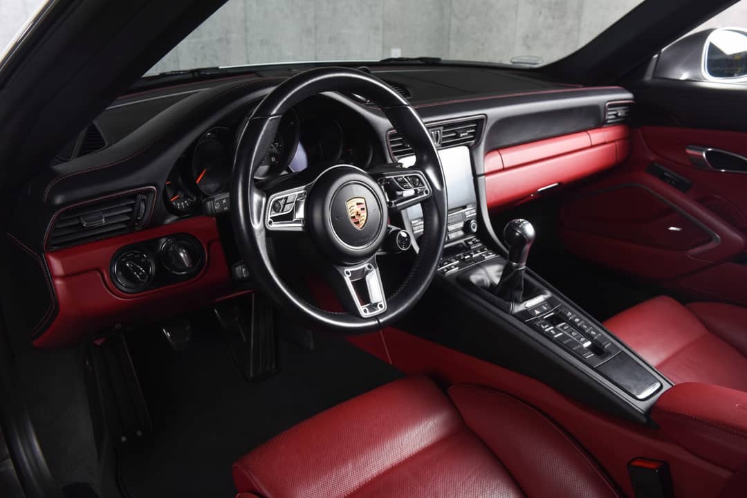 2018 Porsche 911 Carrera GTS — photo 4
