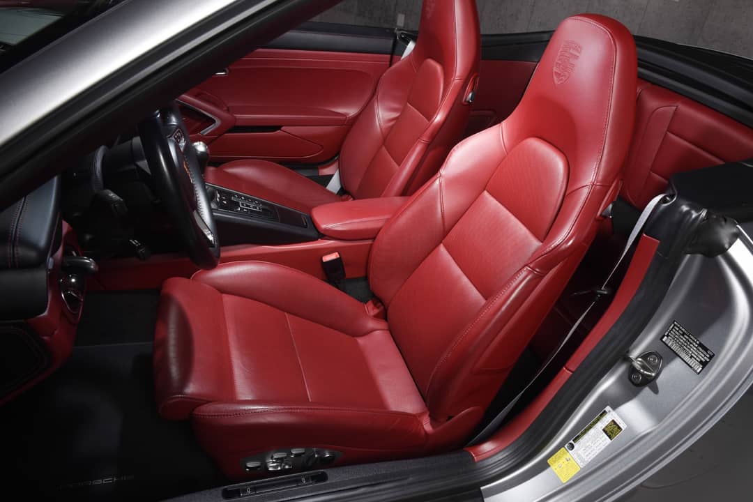 2018 Porsche 911 Carrera GTS — photo 5