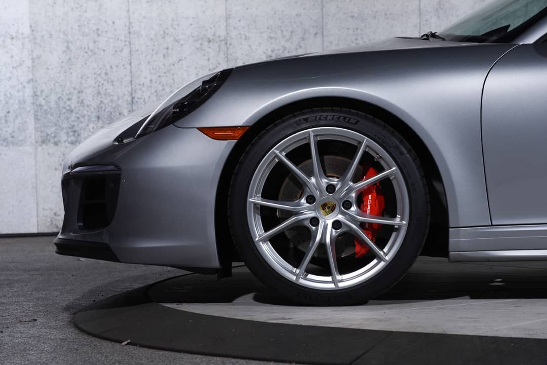 2018 Porsche 911 Carrera GTS — photo 41