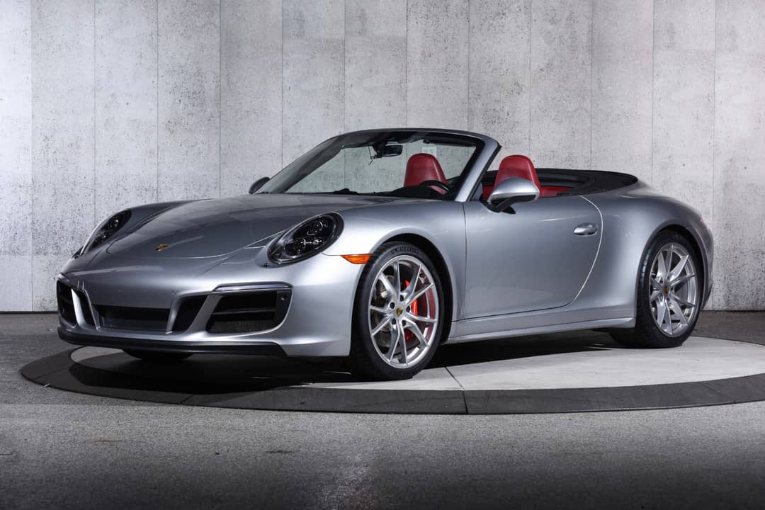 2018 Porsche 911 Carrera GTS — photo 9