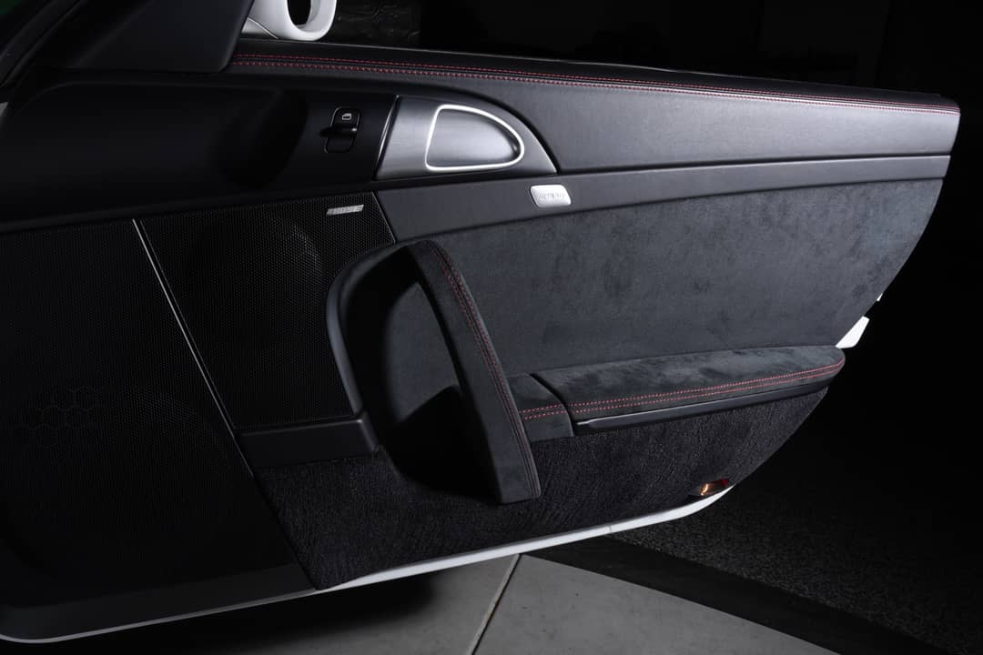 2008 Porsche 911 GT2 — photo 28