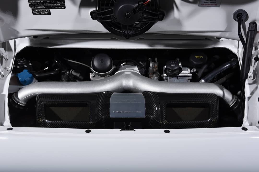 2008 Porsche 911 GT2 — photo 35