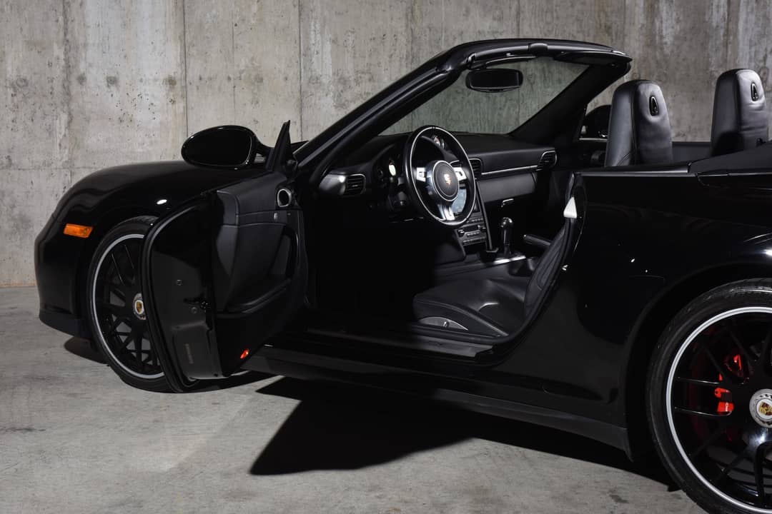 2012 Porsche 911 Carrera 4 GTS — photo 11