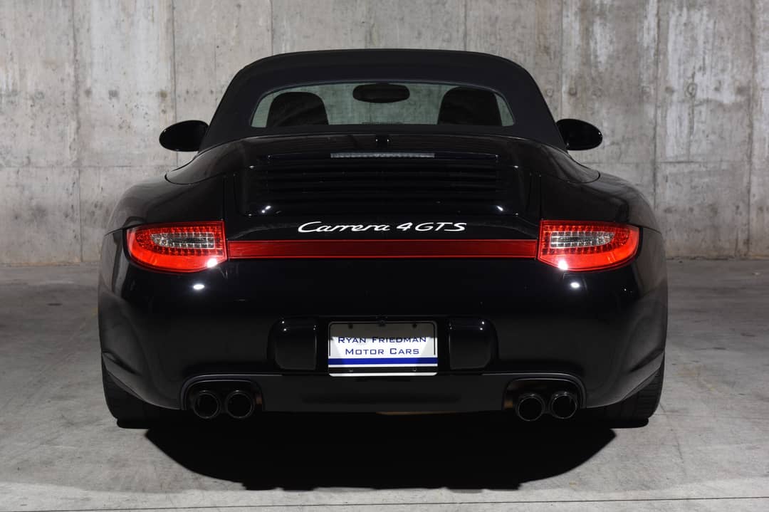 2012 Porsche 911 Carrera 4 GTS — photo 28