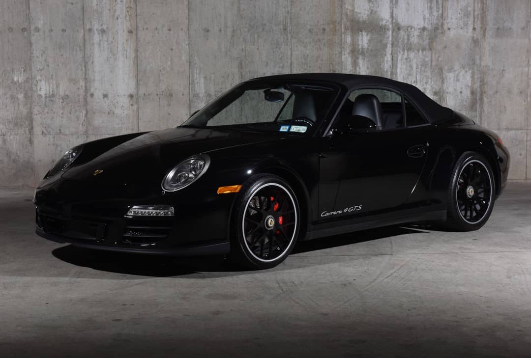 2012 Porsche 911 Carrera 4 GTS — photo 29