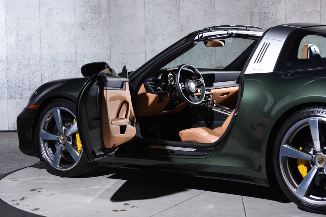 2024 Porsche 911 Targa 4S — photo 12