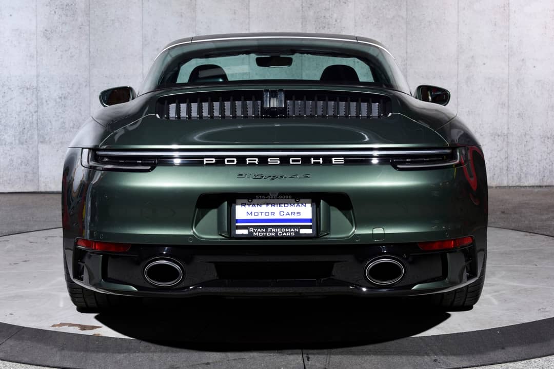 2024 Porsche 911 Targa 4S — photo 10