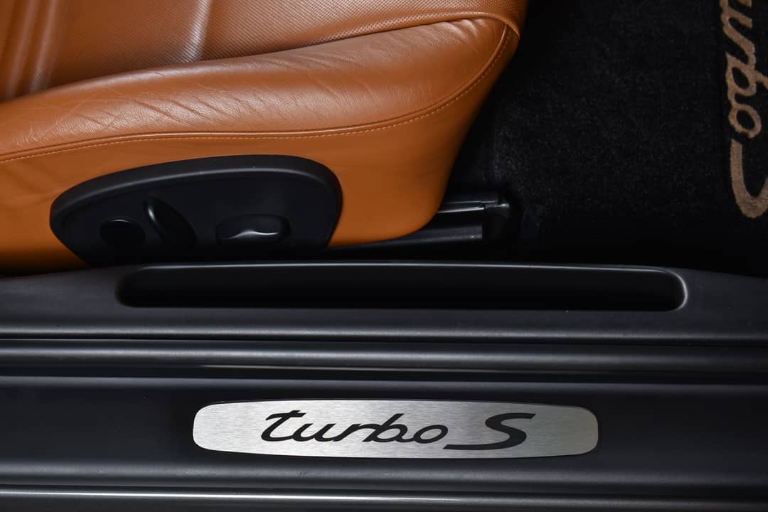 2005 Porsche 911 Turbo S — photo 35