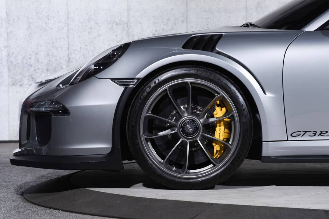 2016 Porsche 911 GT3 RS — photo 33