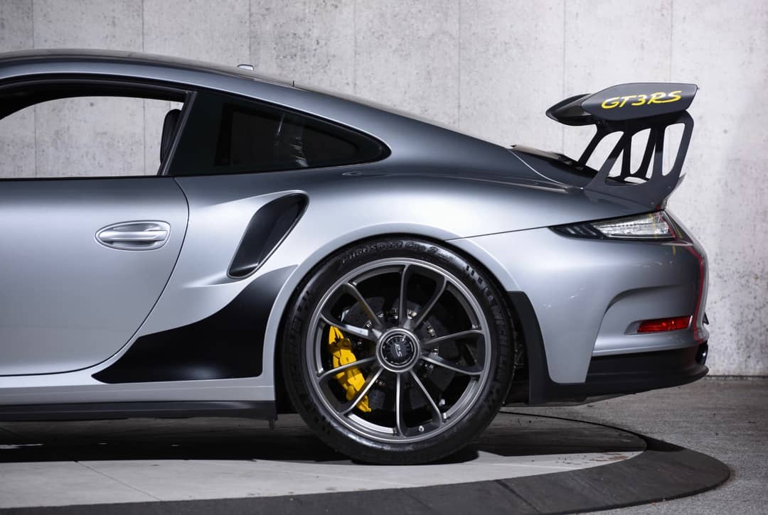 2016 Porsche 911 GT3 RS — photo 36