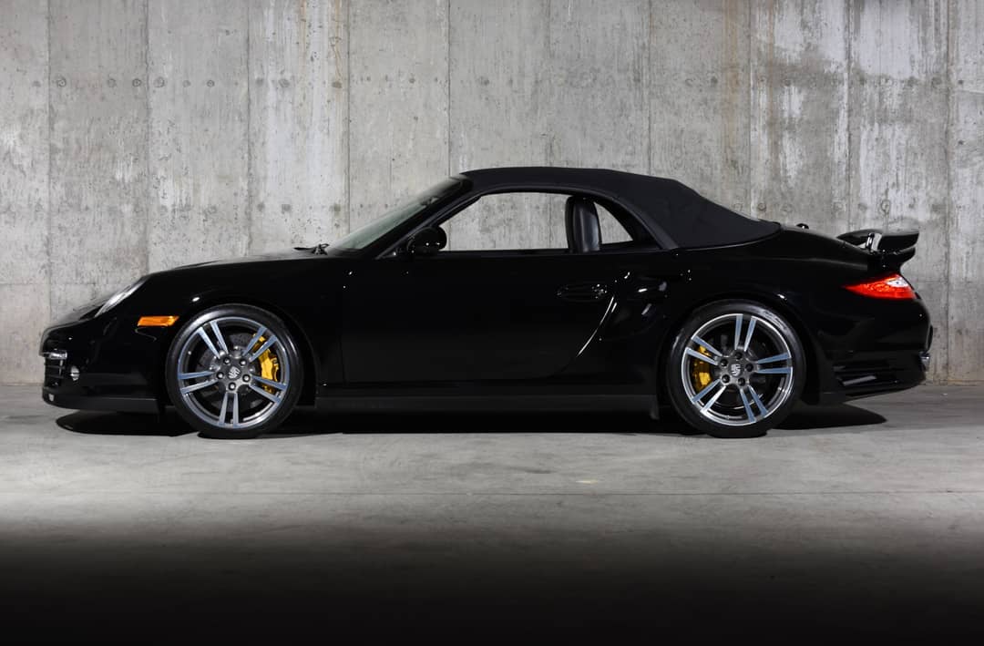 2012 Porsche 911 Turbo S — photo 35