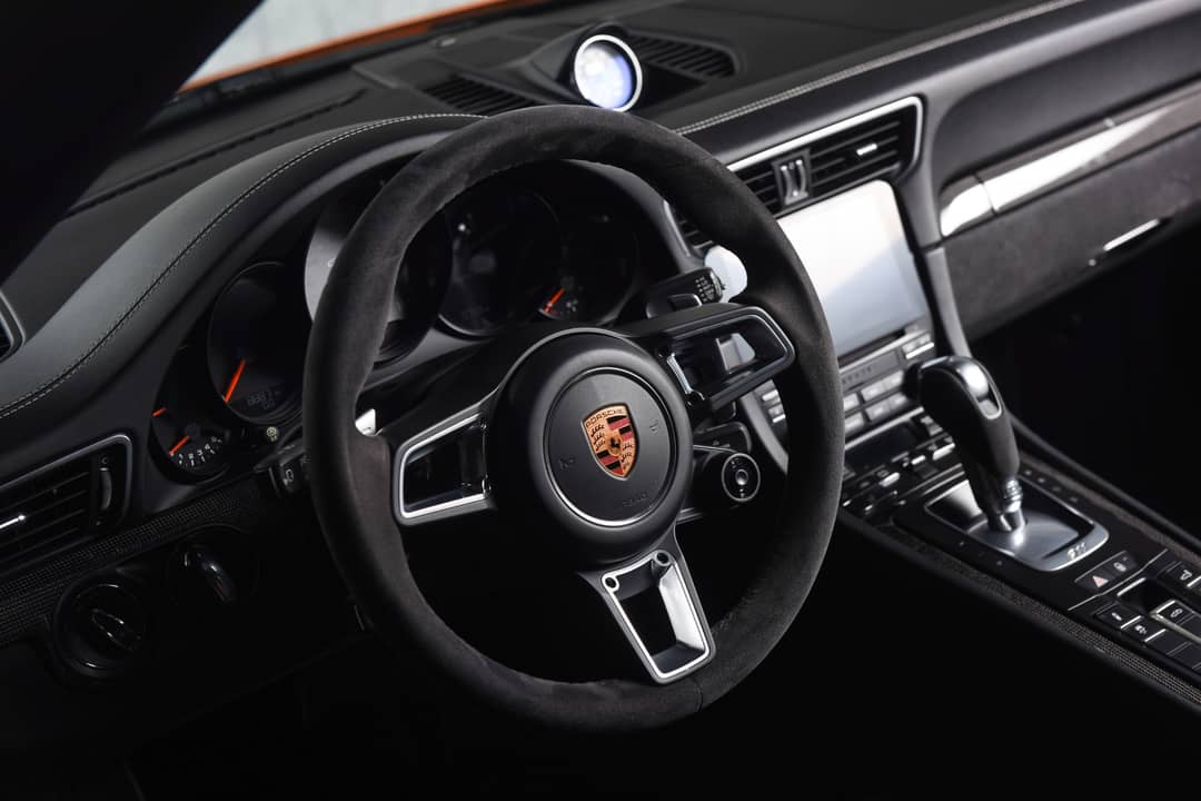 2018 Porsche 911 Targa 4 GTS — photo 18