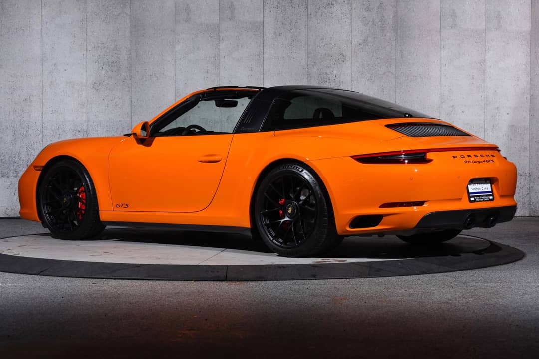 2018 Porsche 911 Targa 4 GTS — photo 3