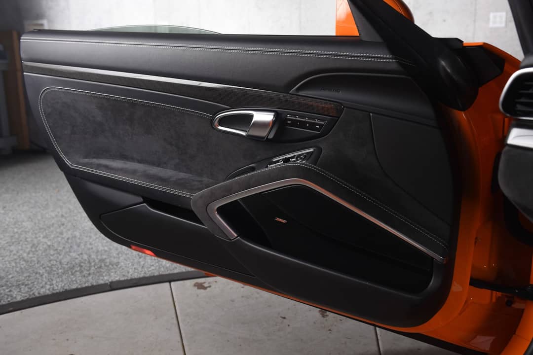 2018 Porsche 911 Targa 4 GTS — photo 21