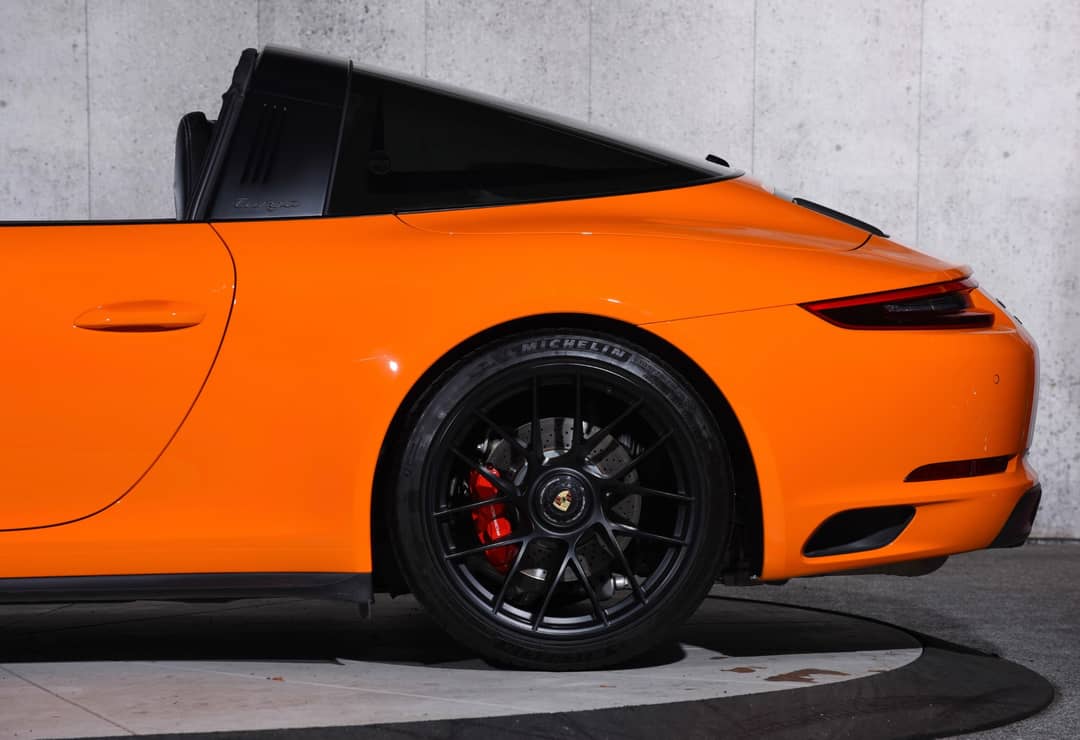 2018 Porsche 911 Targa 4 GTS — photo 35