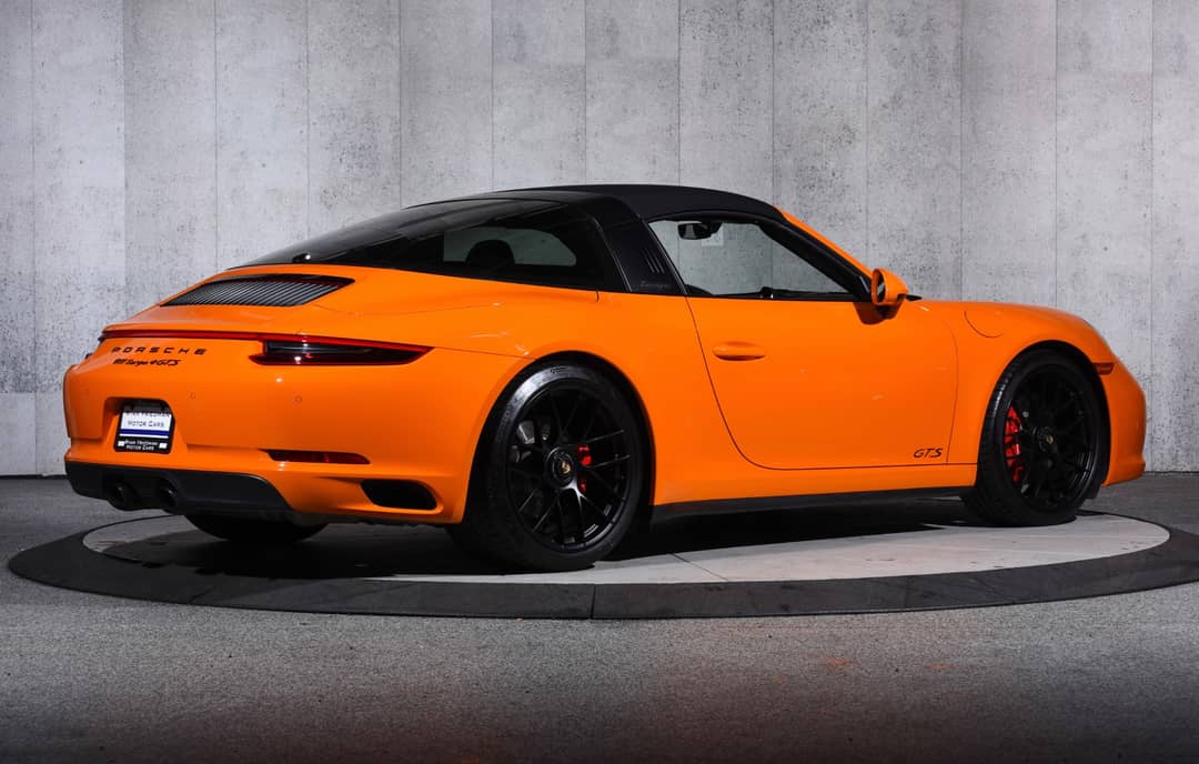 2018 Porsche 911 Targa 4 GTS — photo 38