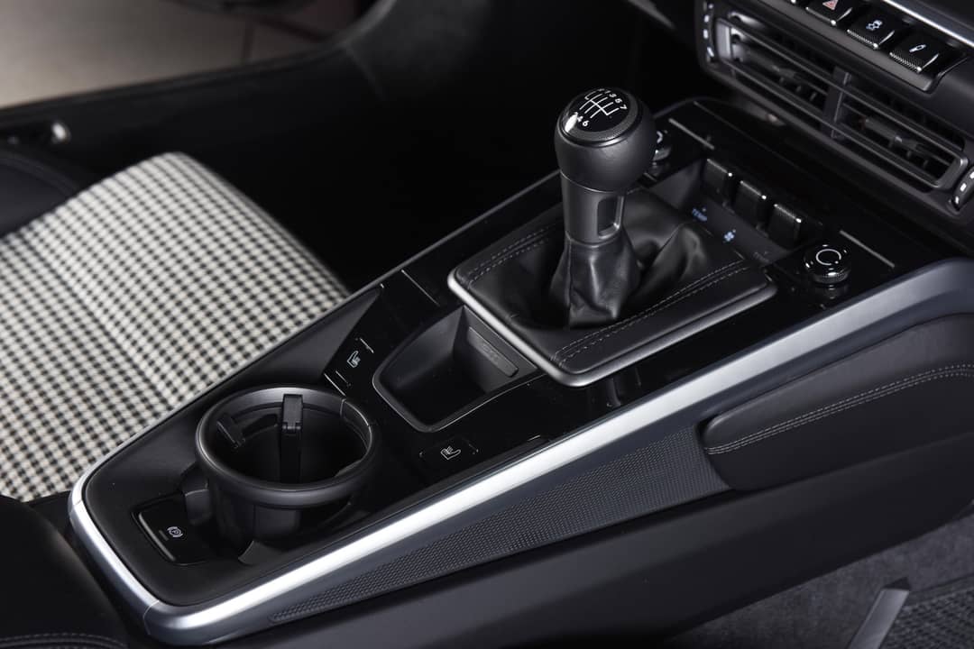 2024 Porsche 911 Carrera S — photo 19