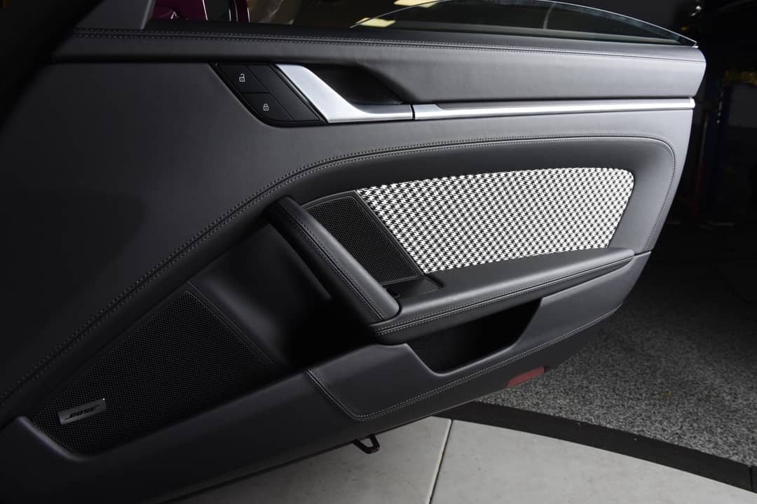 2024 Porsche 911 Carrera S — photo 24