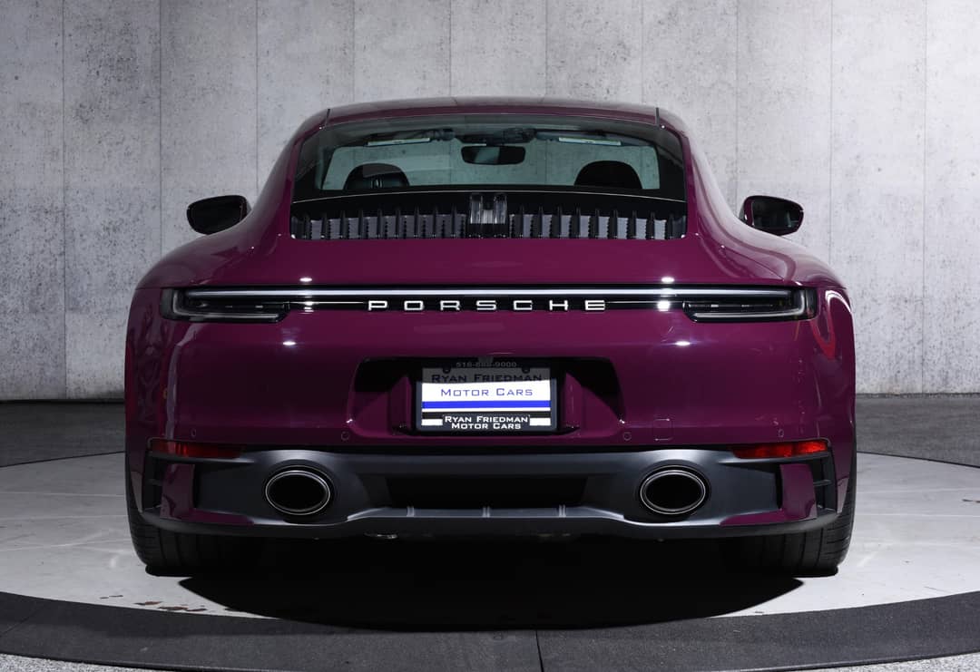 2024 Porsche 911 Carrera S — photo 10