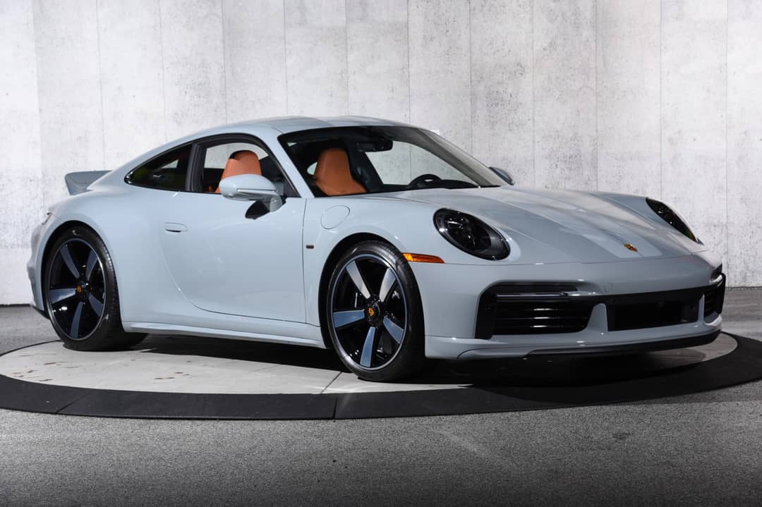 2023 Porsche 911 Sport Classic — photo 2