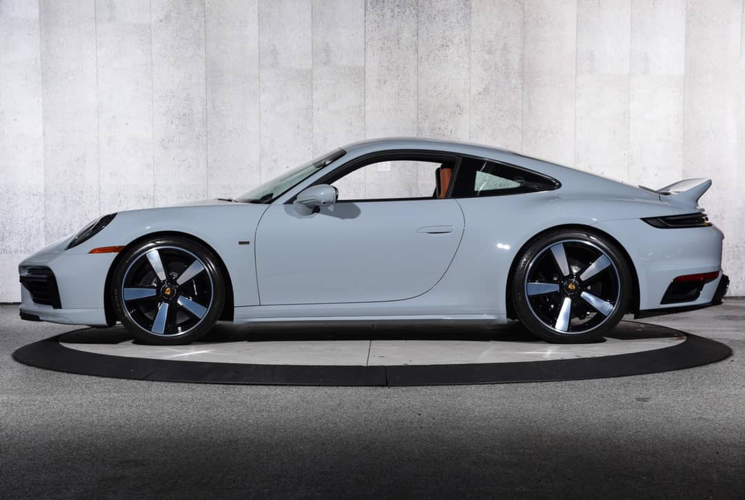 2023 Porsche 911 Sport Classic — photo 14