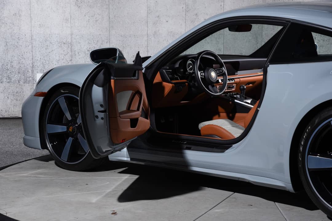 2023 Porsche 911 Sport Classic — photo 15