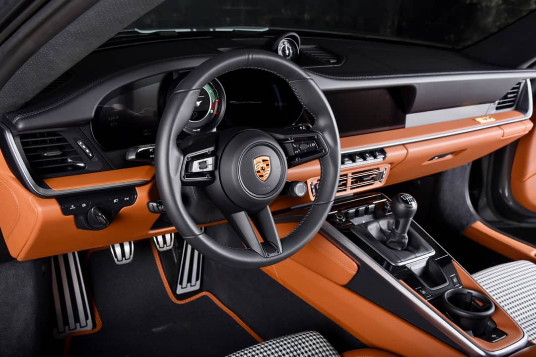 2023 Porsche 911 Sport Classic — photo 4