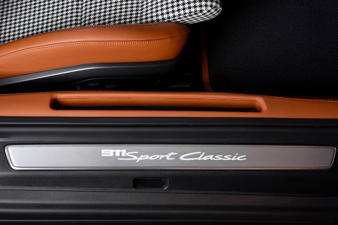 2023 Porsche 911 Sport Classic — photo 32