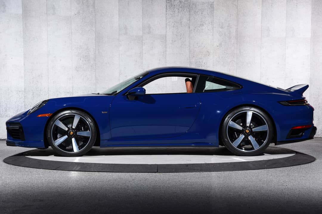 2023 Porsche 911 Sport Classic — photo 12