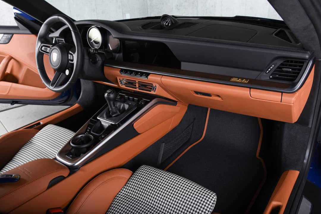 2023 Porsche 911 Sport Classic — photo 14