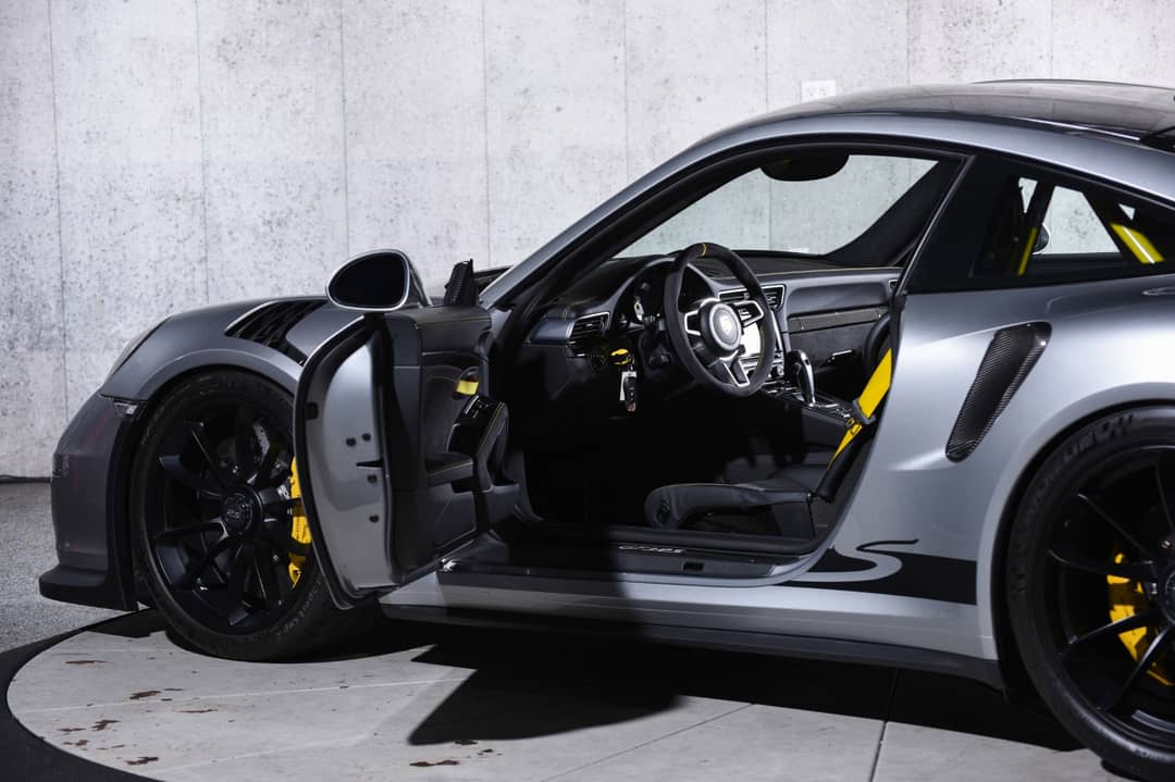 2016 Porsche 911 GT3 RS — photo 15