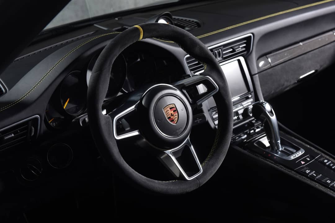 2016 Porsche 911 GT3 RS — photo 19